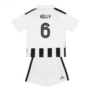 Juventus Lloyd Kelly #6 Hemmaställ Barn 2026-27 Kortärmad (+ Korta byxor)